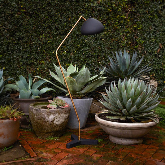 elegant halvard floor lamp